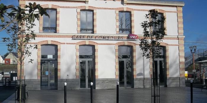 Gare de Combourg